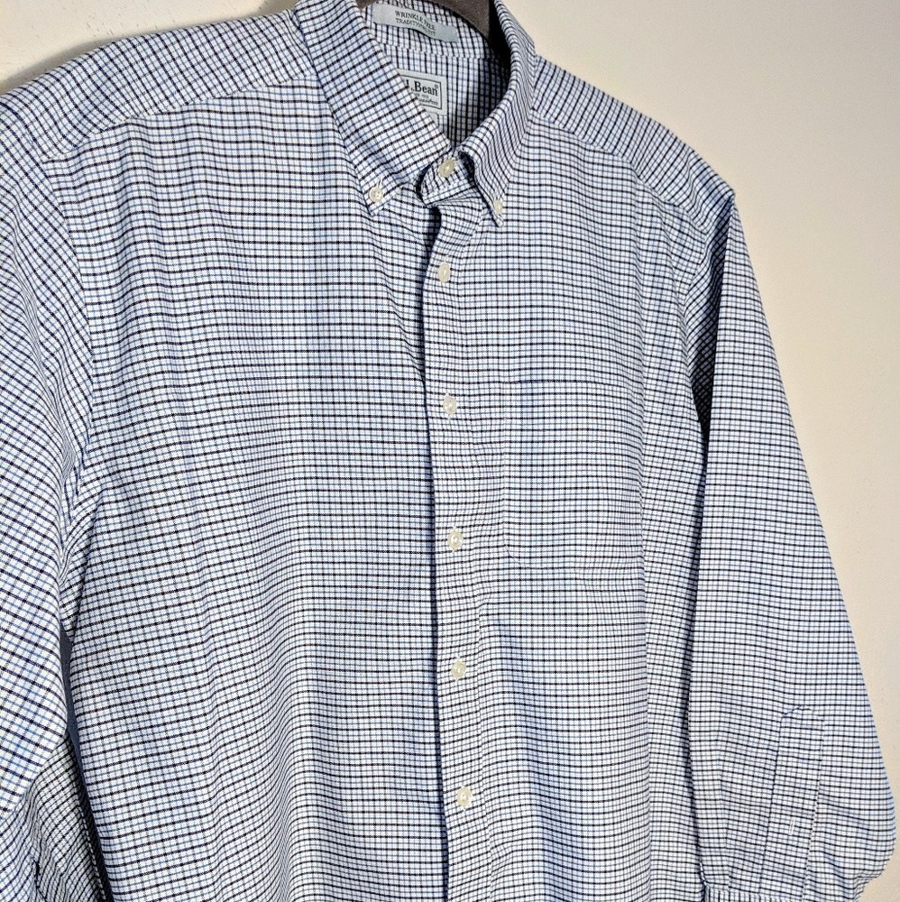 L.L. Bean Plaid Longsleeve Button Up Traditional